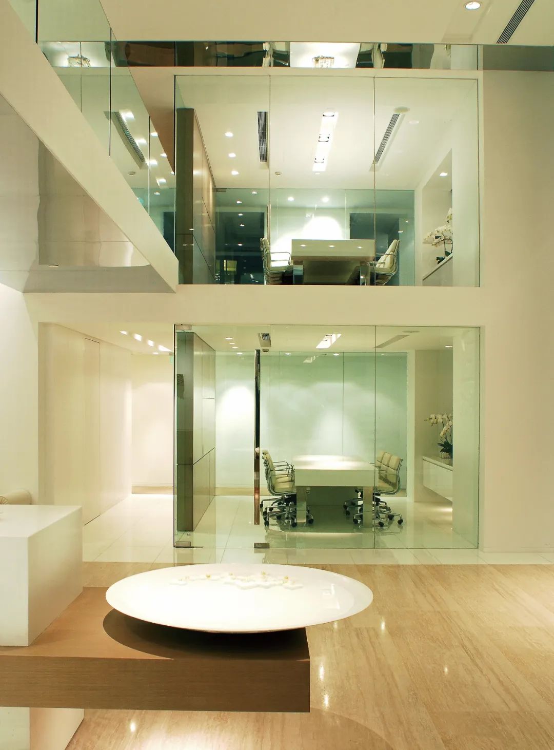 【建言丨对话Adam Robarts】希望、爱与美，让我们勇敢面对未知