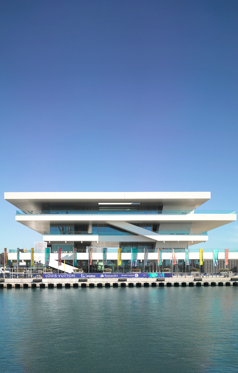 普利兹克大师最新作品:老粮仓变身筒仓艺术中心!