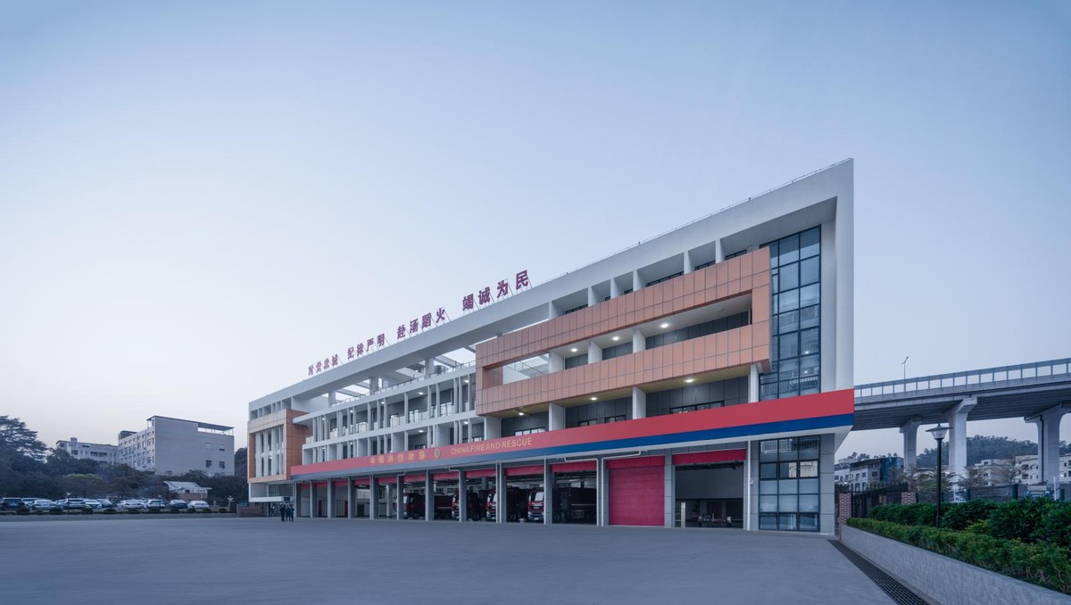 今有龙城非将在——深圳市龙岗区龙城特勤消防站