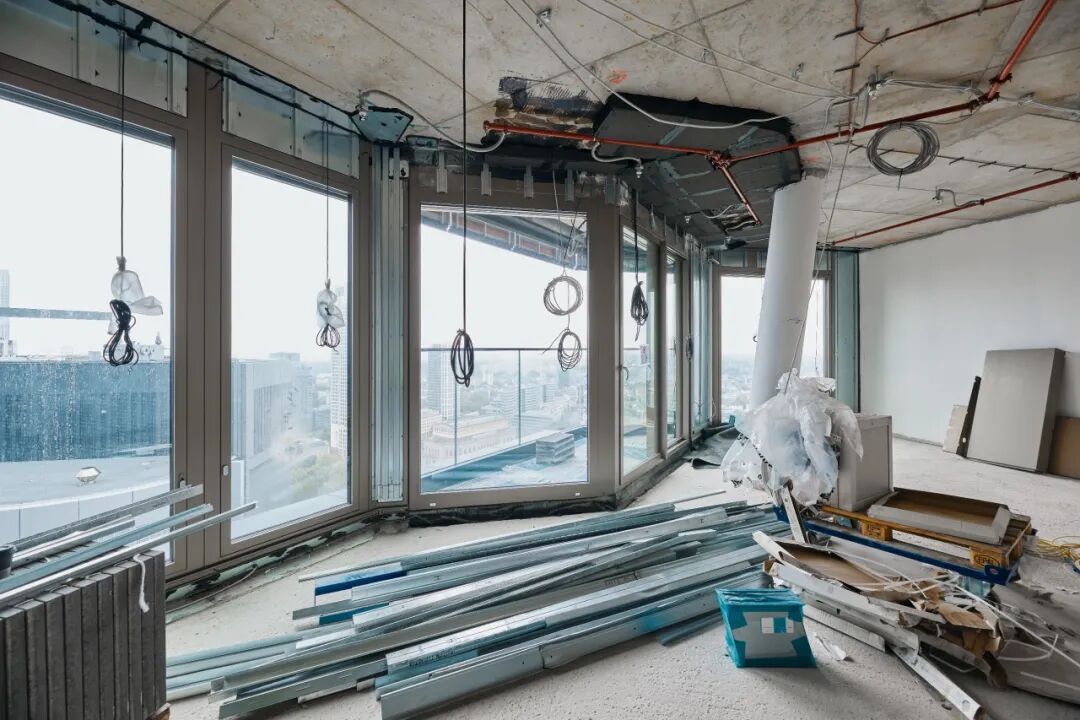 FOUR Frankfurt 法兰克福全能城市综合体已部分投入使用