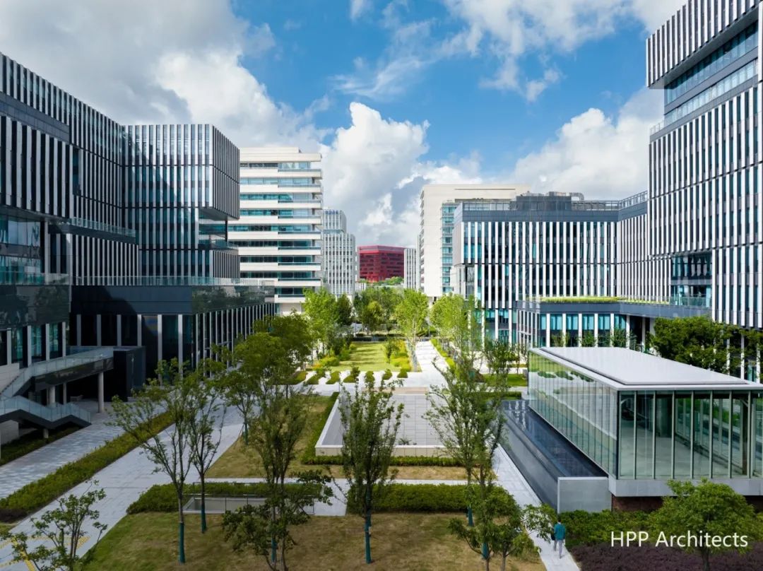 上海后世博开发“绿谷”投入使用：浦银中心办公楼+EVEN Hotel | HPP