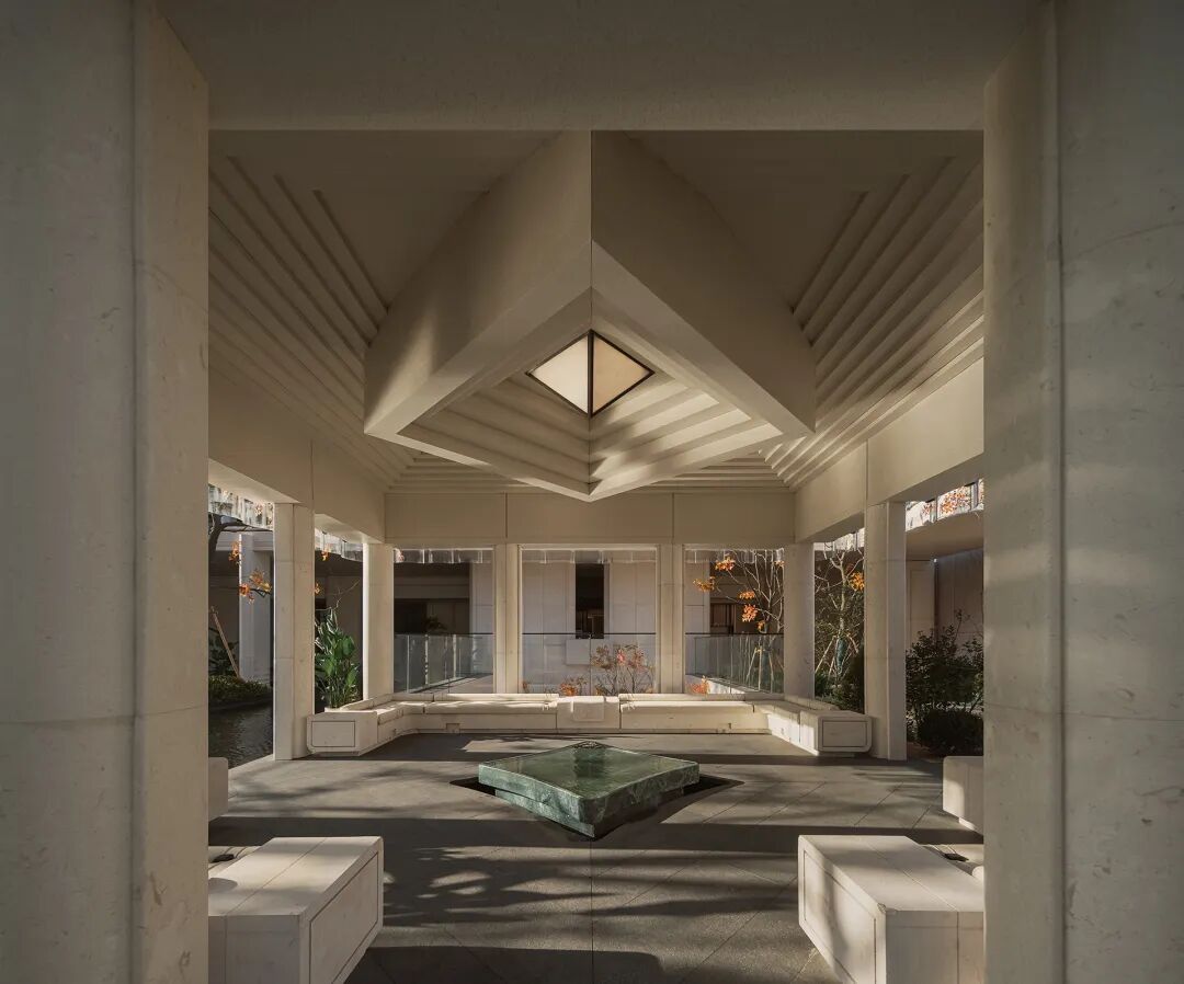【建言丨对话余泊】台前幕后,建筑师的角色张力