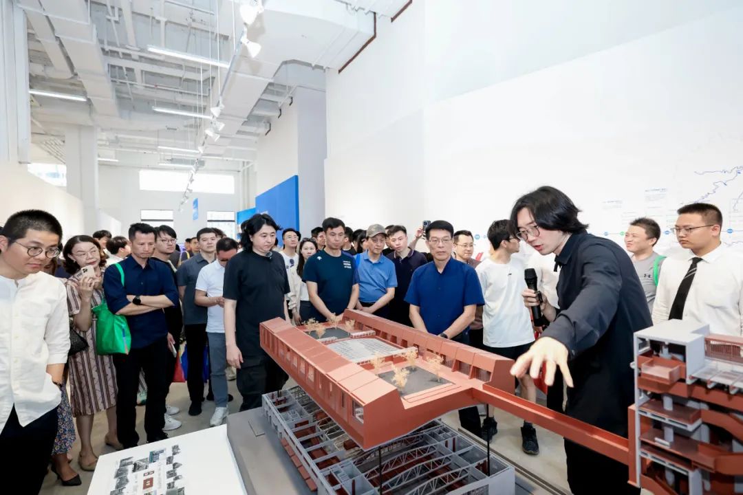 展讯 |「矛盾中的秩序&middot;杭州」line+作品展在LOFT49开幕