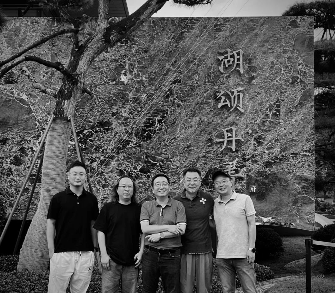 「青绿美学」的建造表达 | 杭州湖颂丹青府【致逸现场】