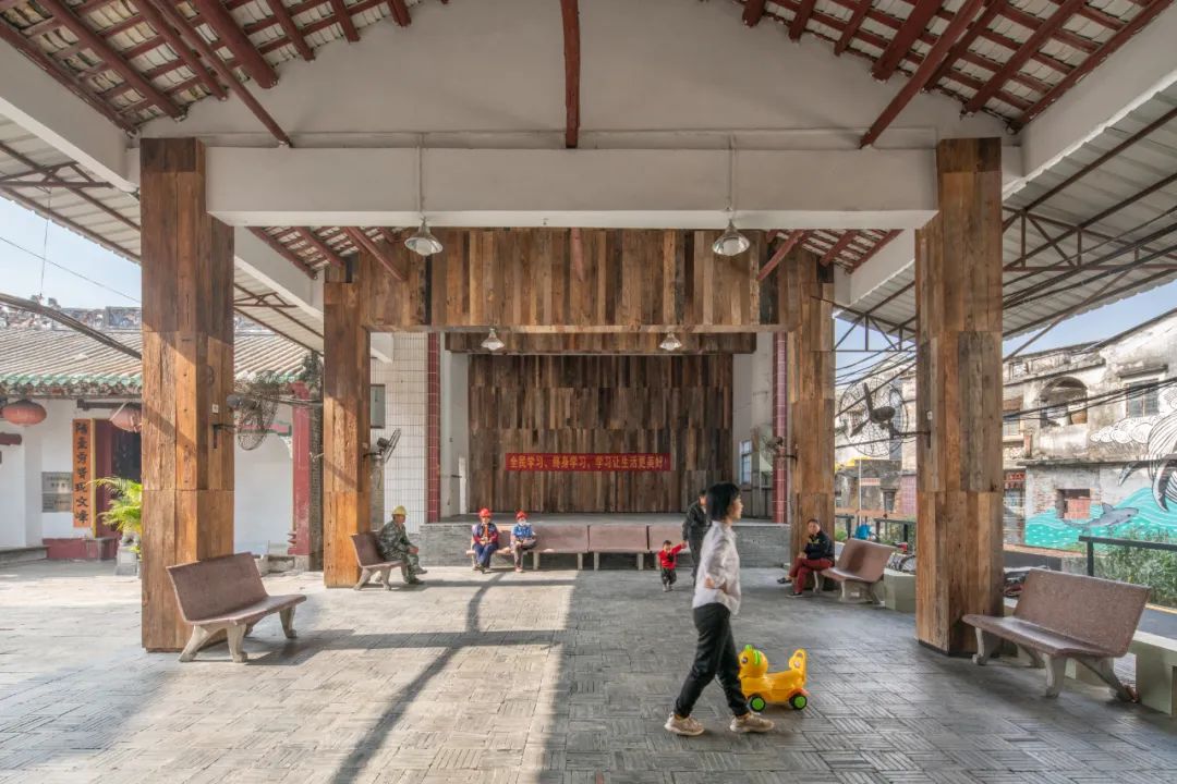 韩晶：尊重&ldquo;野生智慧&rdquo;，向城中村学习