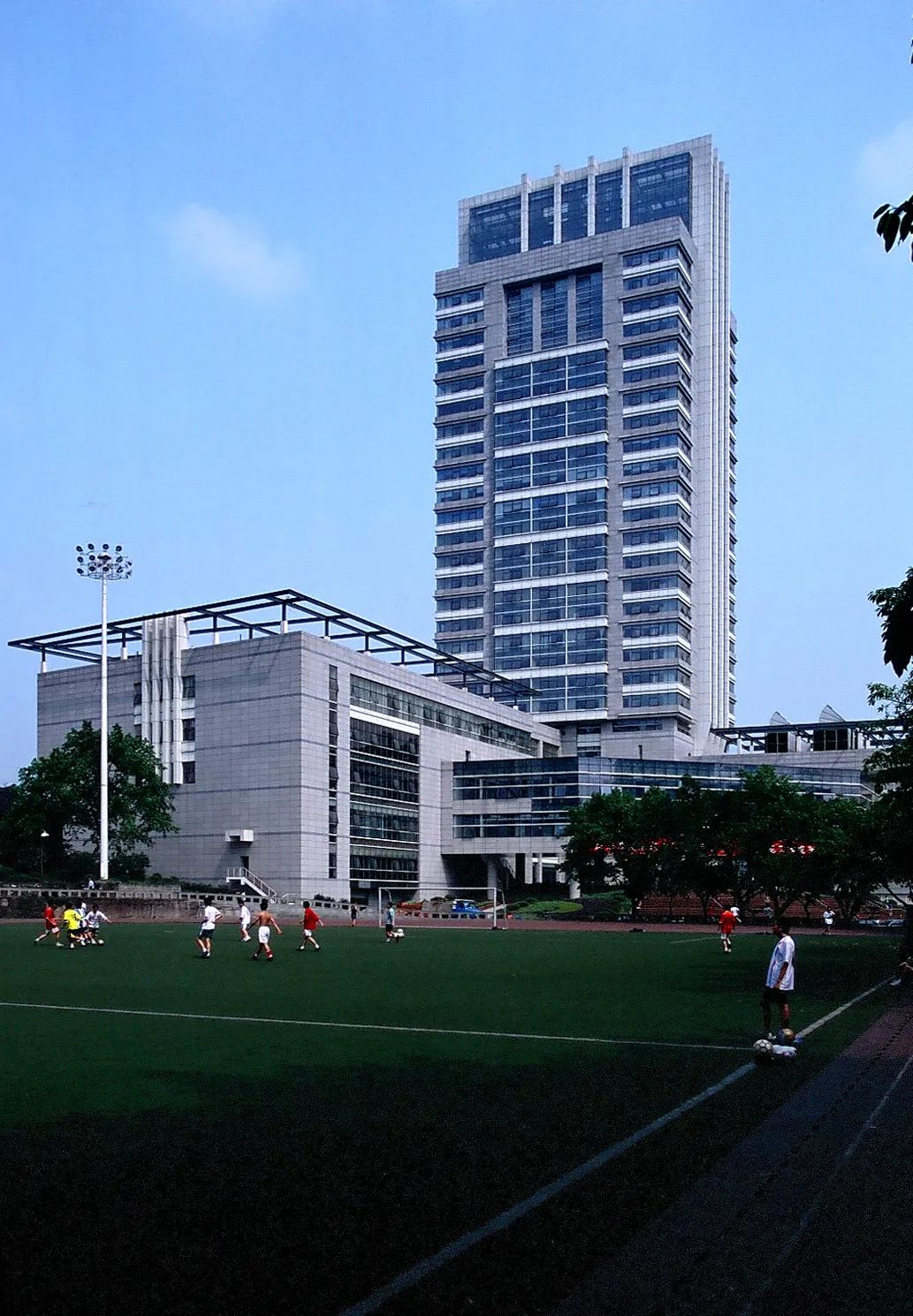 【建言丨对话凌克戈】一体化设计之路，适合与配合的统一