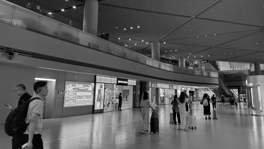 上海虹桥机场T2北三角商业区改造:从“途经之地”到“停留之景” | HPP