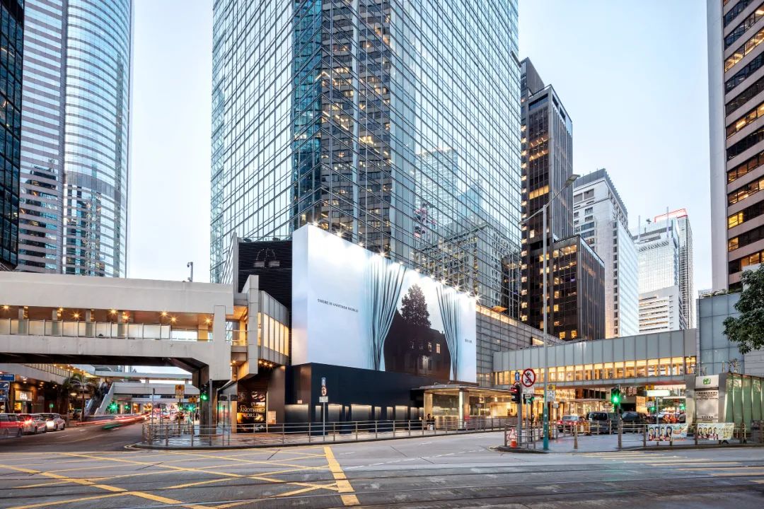 MVRDV 完成香港苏富比旗舰艺廊室内空间，打造全球最为开放的艺术文化中心之一