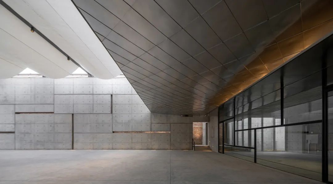 朱锫建筑新作丨798CUBE美术馆