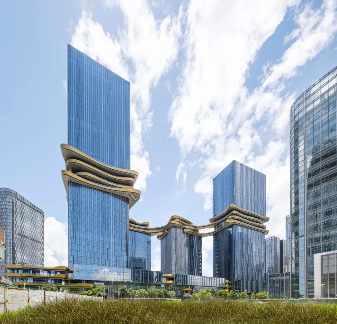 Aedas新作 | 横琴铁建广场: 珠海“天空之桥” 联通综合体