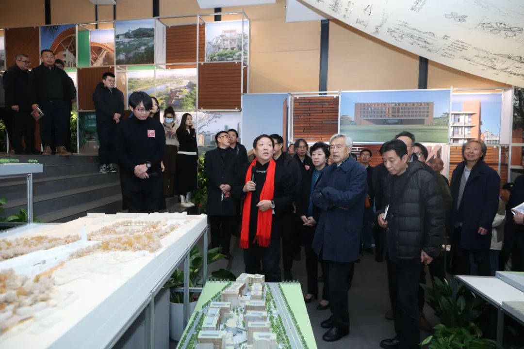 成长 | “本土设计研究中心20年”展览开幕式曁《本土设计》新书发布会在中国院举办