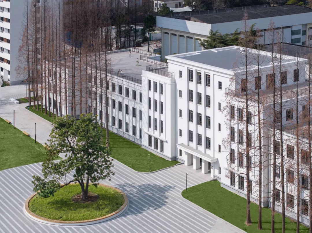 gmp新作 | 上海商学院漕宝路校区(上海洛桑酒店管理学院)一期——城市更新语境下的产教融合型校园