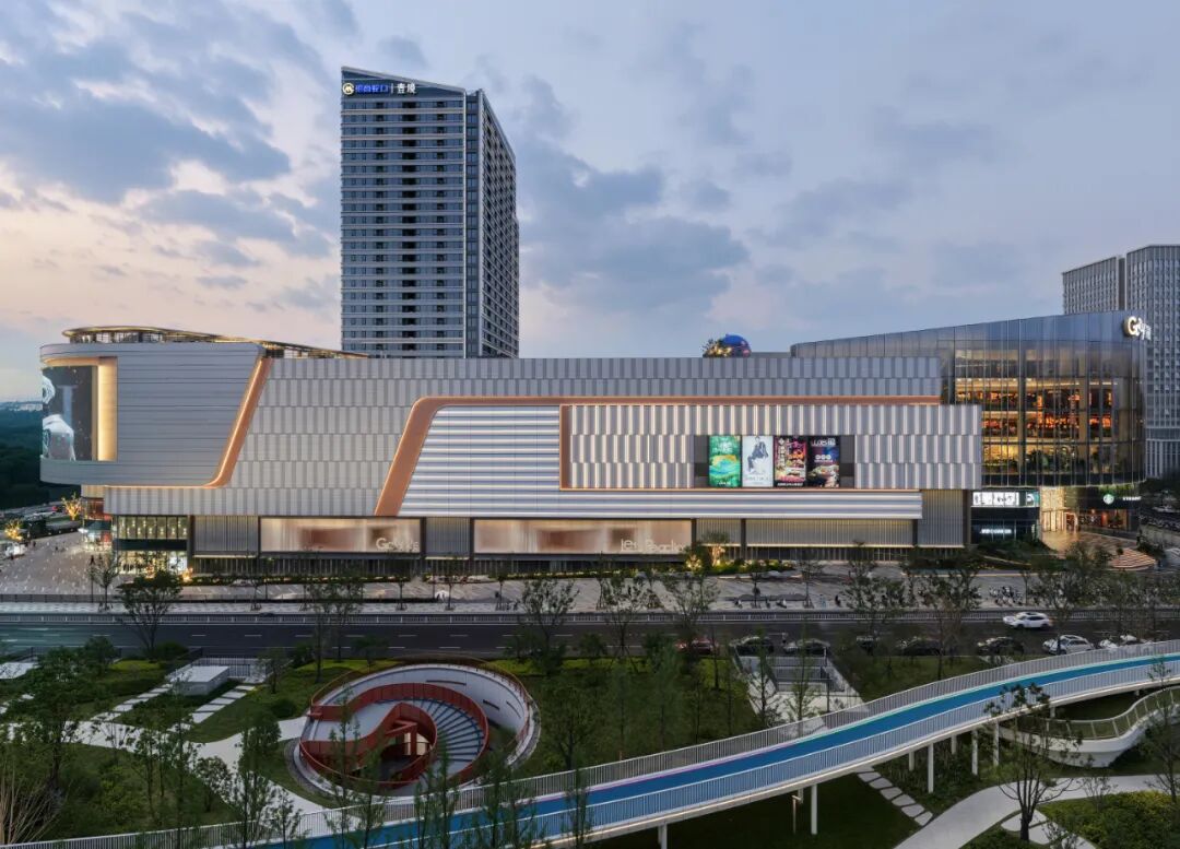 南京玄武招商花园城 | 从城市边缘到生活中心，重塑城市想象（建筑篇）