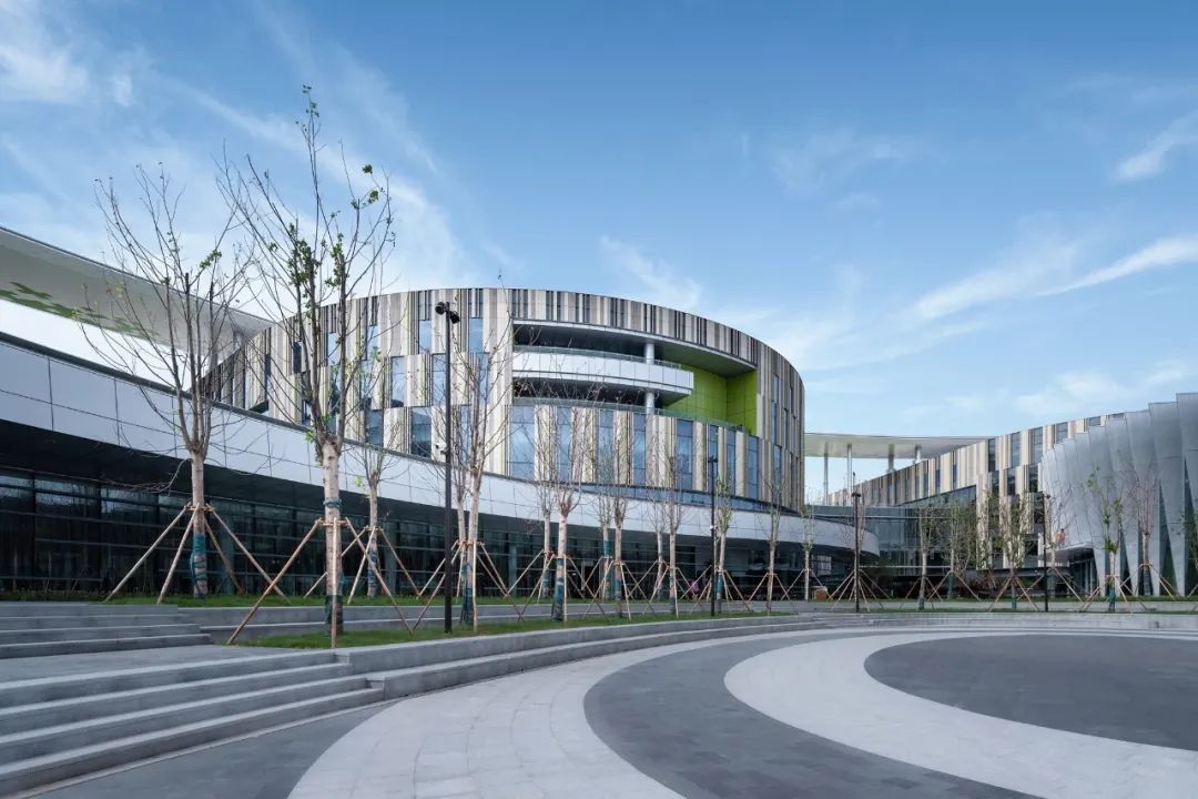 未来大学校园新样本 - 西交利物浦大学太仓校区投入使用