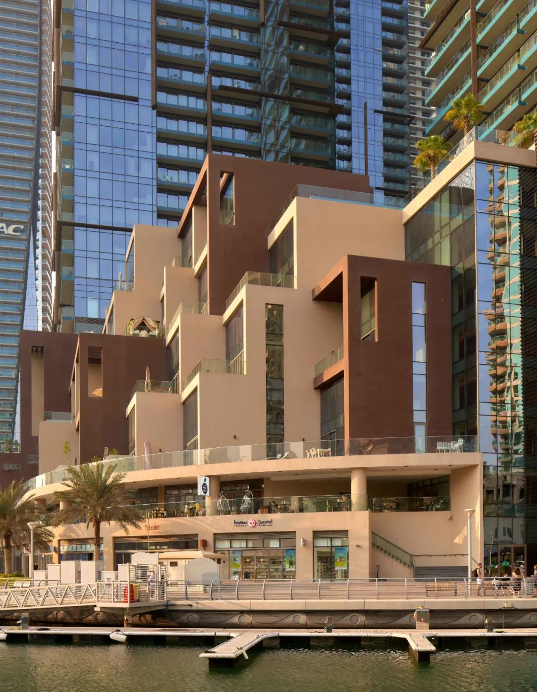 Aedas新作 | Marina Gate住宅项目，迪拜奢华水岸生活