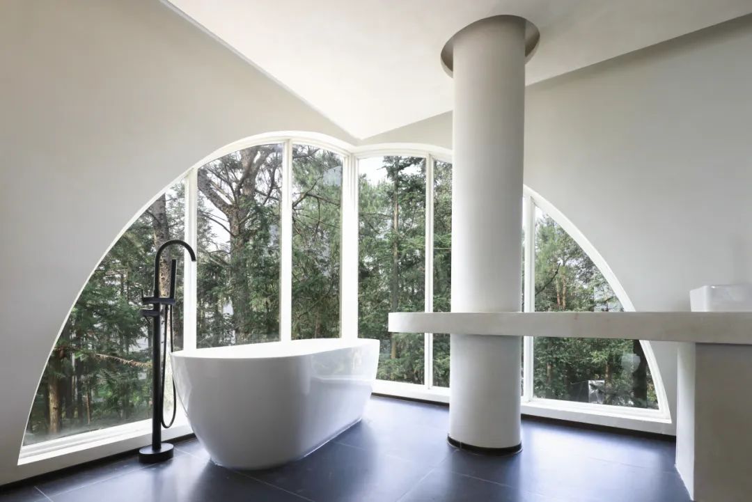 城外新作 | 仙那度&middot;重重山