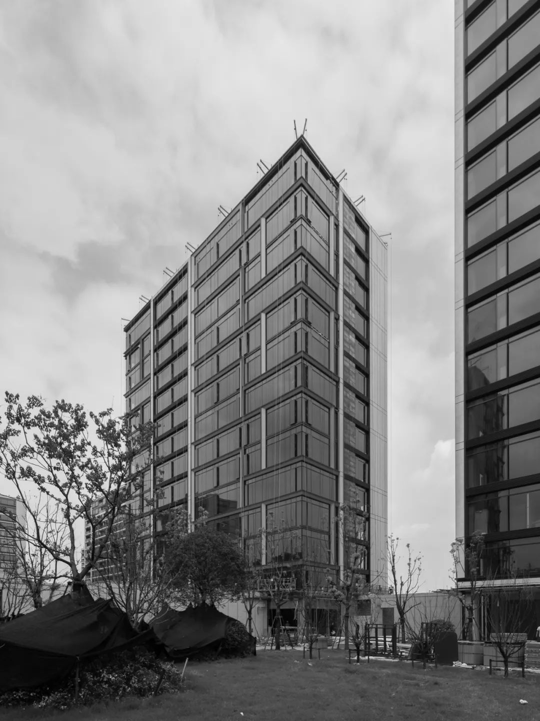 拥江而居的都市度假生活 | 杭州世茂·风颂府璞云东方【致逸现场】