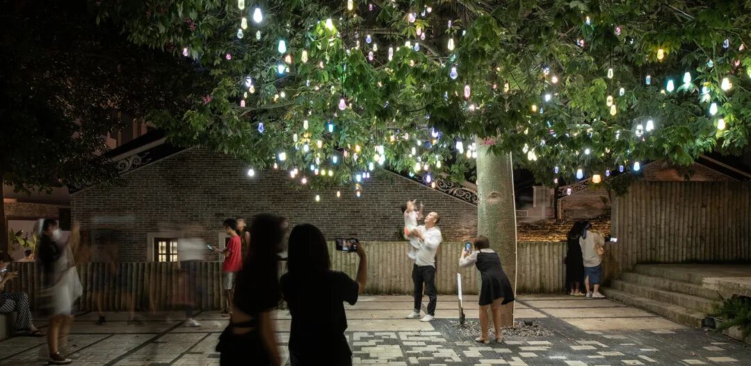 李中伟：自我校准，直白回应