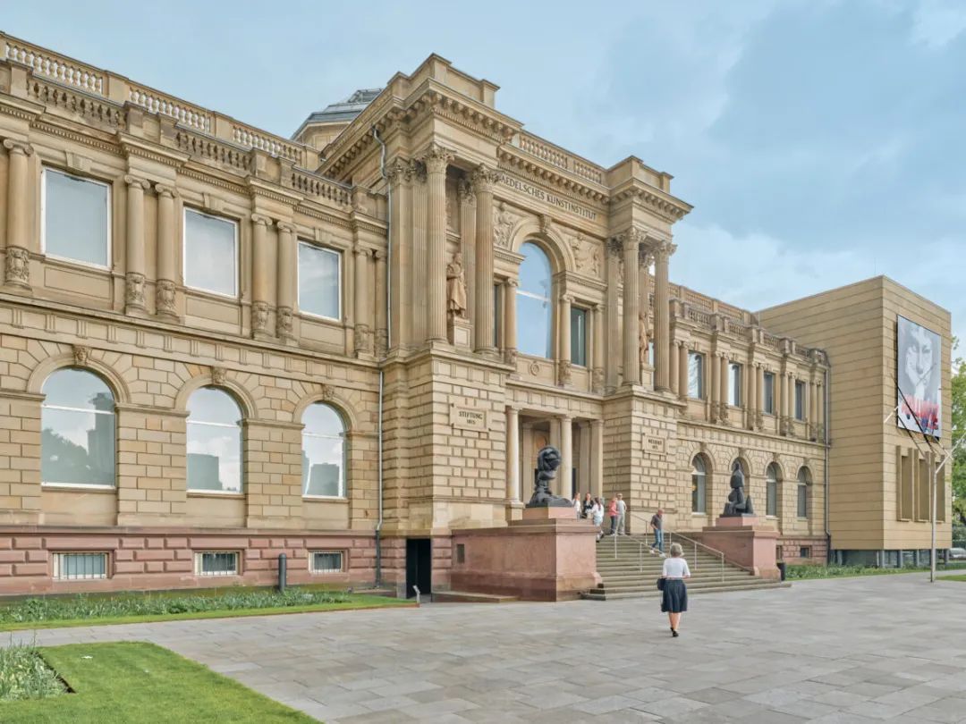 s+s 项目| 法兰克福天际线绝佳观赏点,施塔德尔博物馆屋顶露台全新开放!