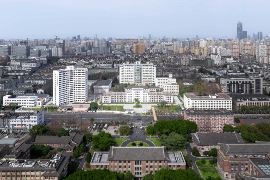 gmp新作 | 上海商学院漕宝路校区(上海洛桑酒店管理学院)一期——城市更新语境下的产教融合型校园