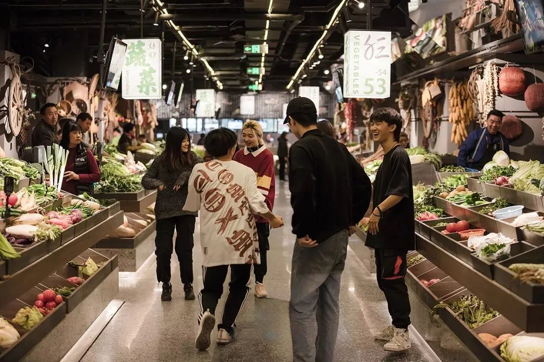菜市场文旅热：年轻人追逐的市井之美