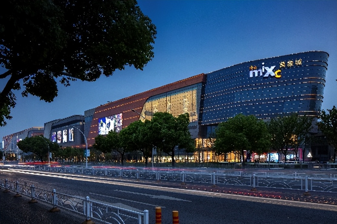 以万象系地标为例,解读商业地产的设计演进