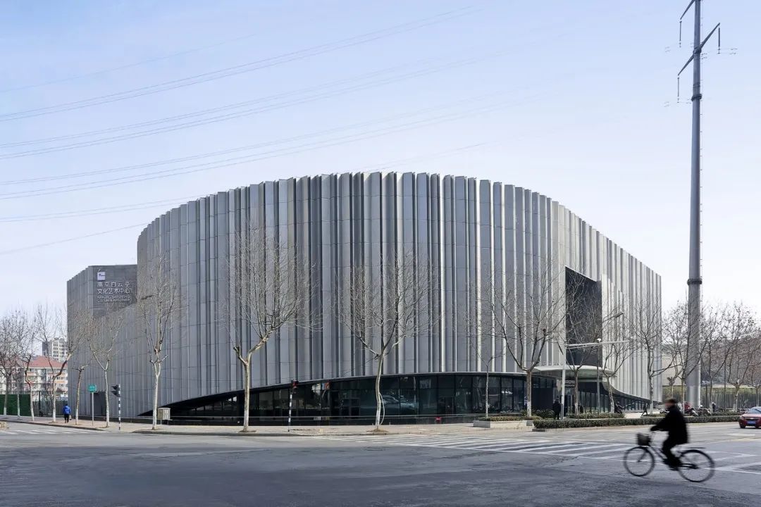 【建言丨对话凌克戈】一体化设计之路，适合与配合的统一