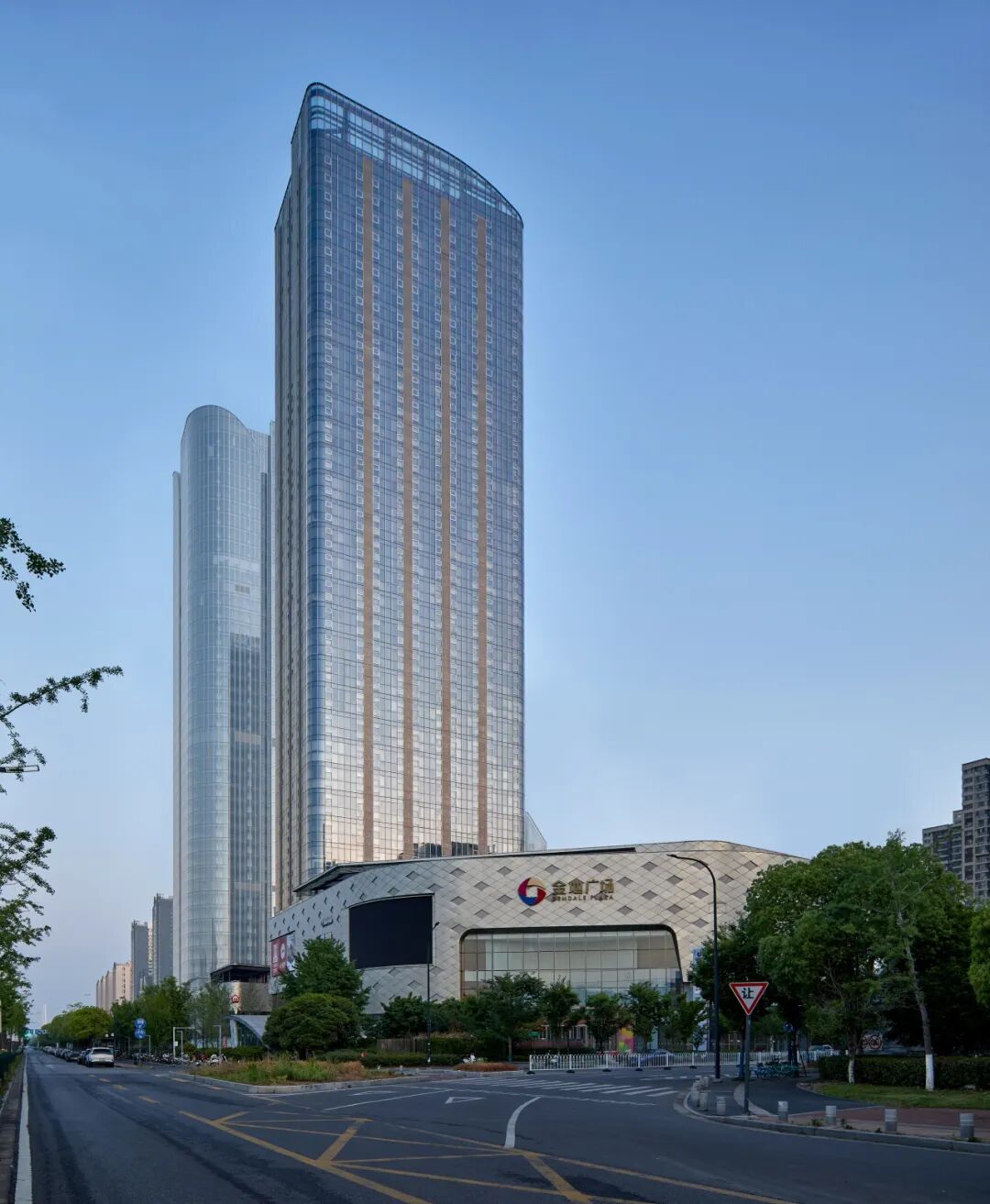 城市综合体的理性与温度 | 南京金地中心·菁华【致逸精筑】