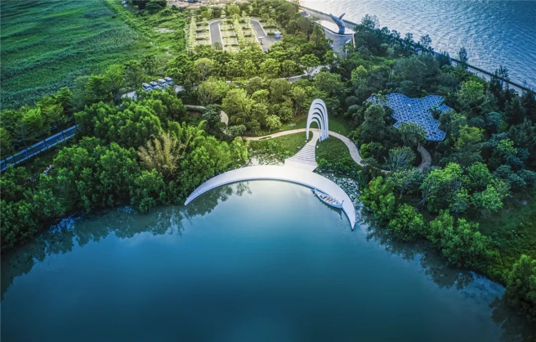 山水间的极致生活 | 世茂碧海银湖