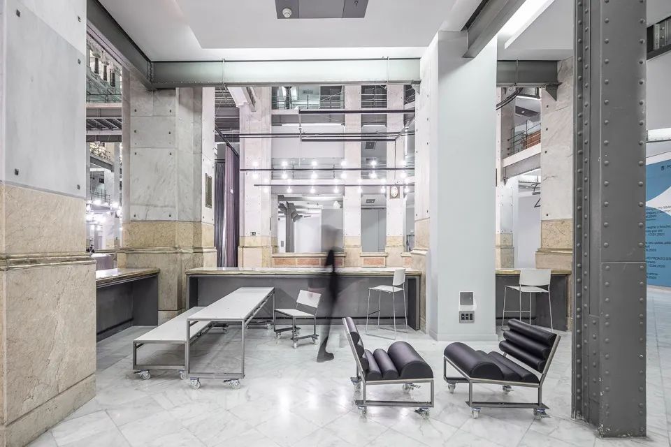 邮政大楼重生改造 | 摇身变为态度十足的文化中心！