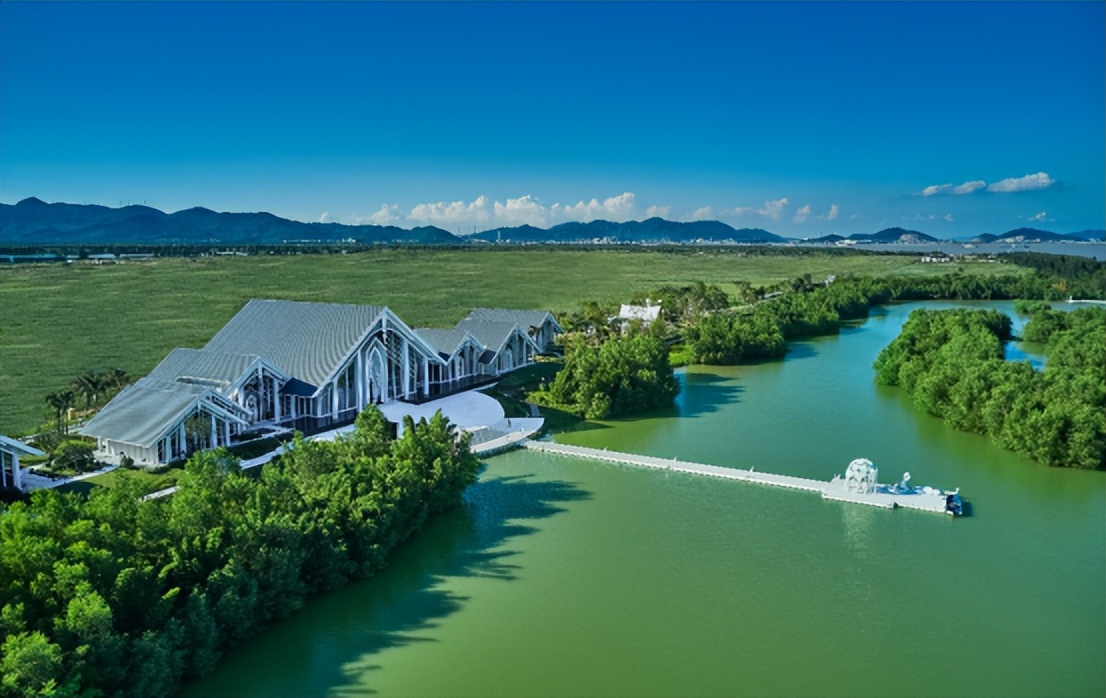 山水间的极致生活 | 世茂碧海银湖