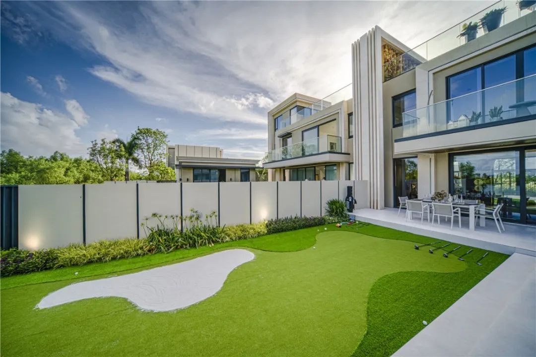 山水间的极致生活 | 世茂碧海银湖