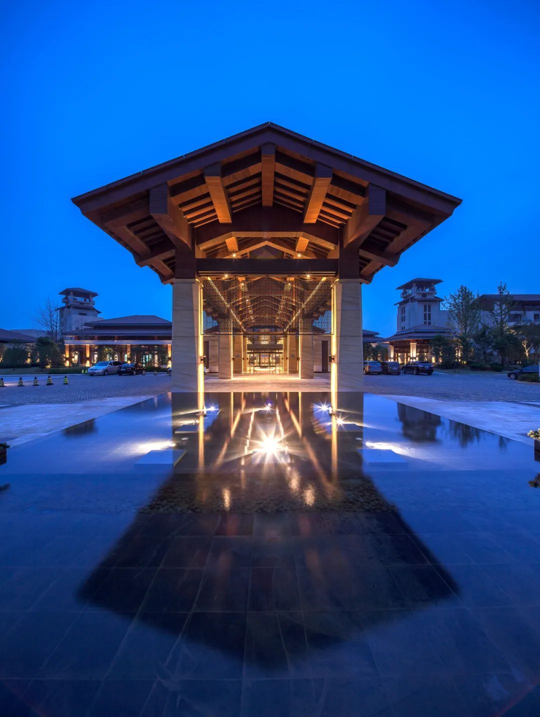 【建言丨对话凌克戈】一体化设计之路，适合与配合的统一