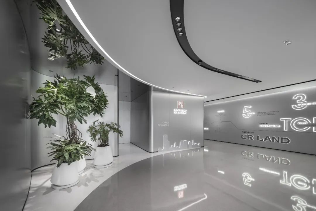 打破传统的四维场景重构：南京华润置地青年展厅室内设计 | HPP