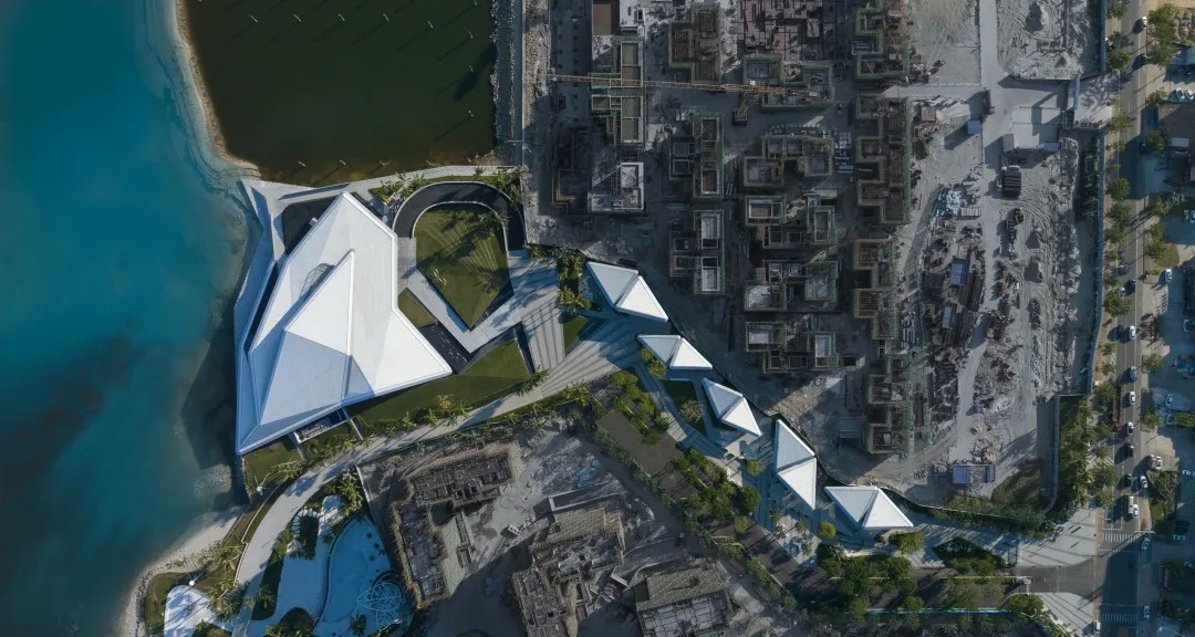 goa作品 | 海南保利游艇码头游客集散中心：滨海地景点亮向海生活