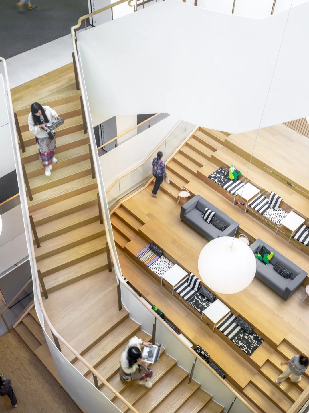 捷报 | 伍兹贝格三项目斩获 2026-2027 亚太地产大奖！