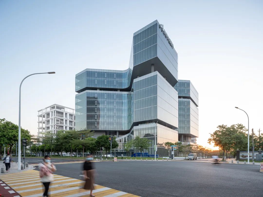 IDD | 对话巨匠:走进三代家族传承建筑事务所 HENN Architects / VOL.7