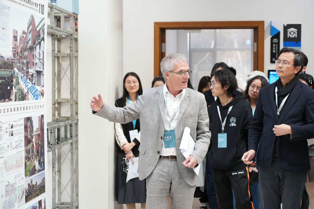 s+s 资讯 | 舒马赫教授UIA-霍普杯2024评审现场