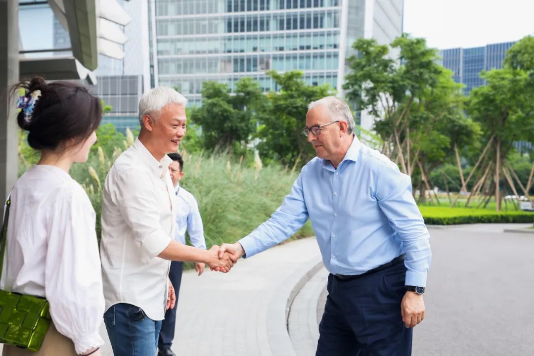 荷兰鹿特丹市市长到访上海，参观MVRDV改造设计的Gate M 西岸梦中心项目现场