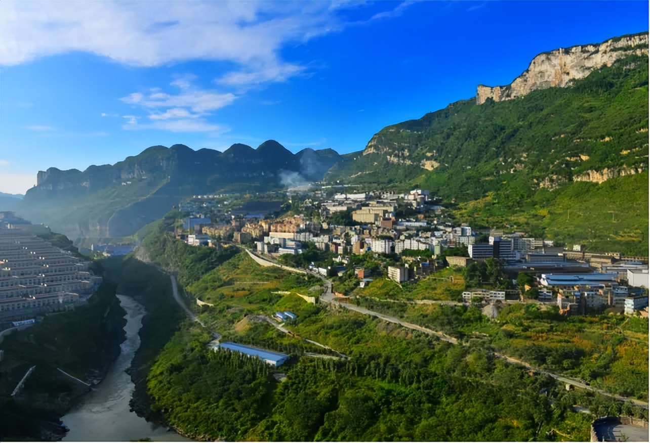 赤水左岸，悬崖之上 | 四川古蔺邀您共筑城市客厅