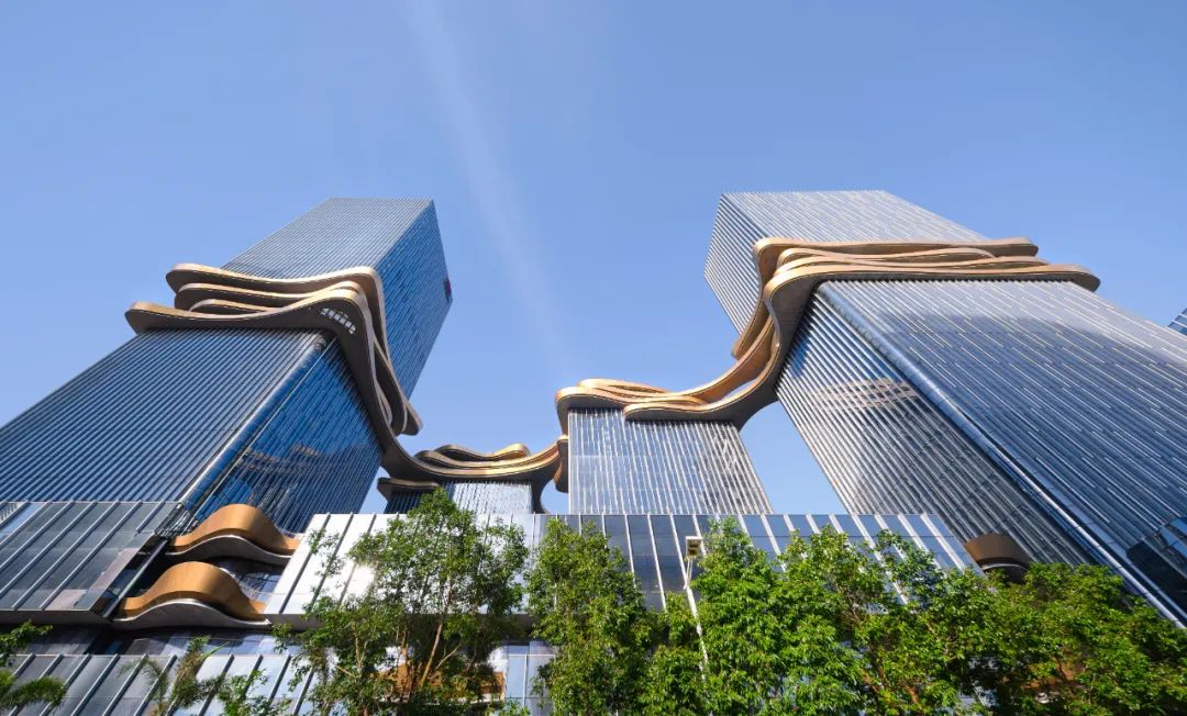 Aedas新作 | 横琴铁建广场: 珠海“天空之桥” 联通综合体