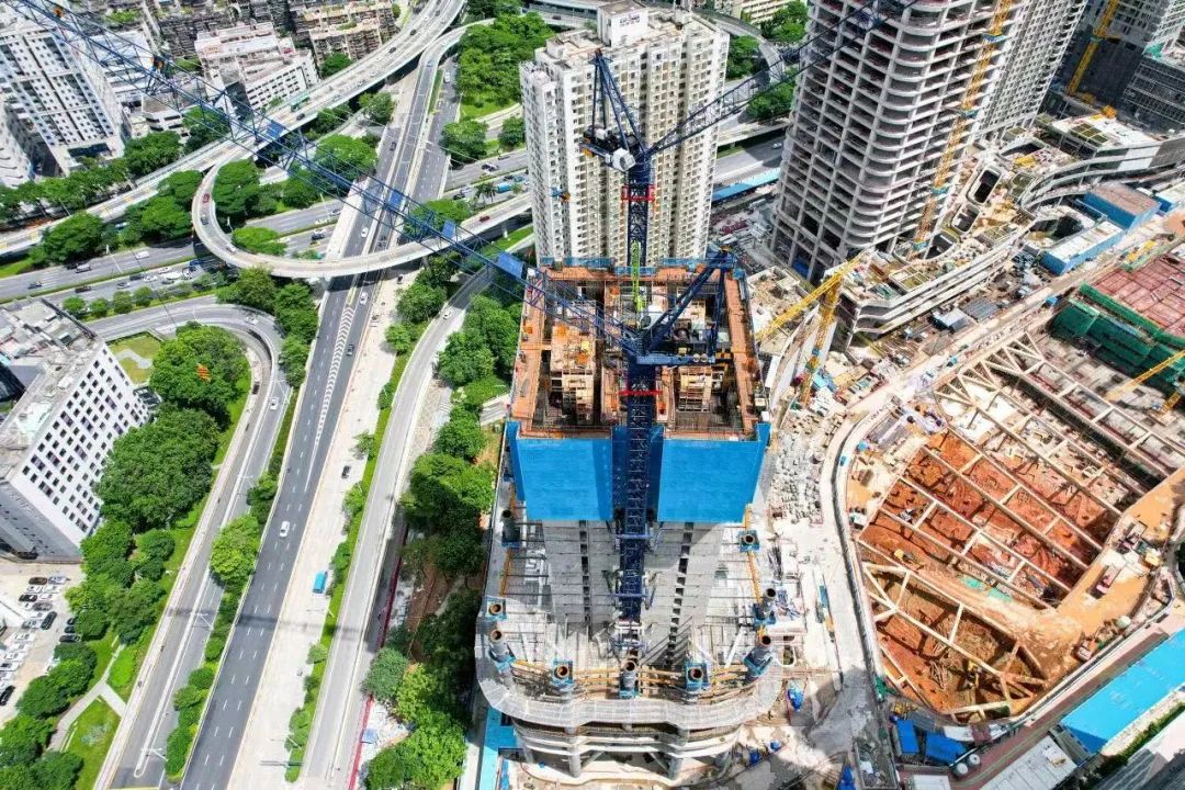 8月 | 深圳、杭州、南京等多项目完工或施工中，苏州、重庆标杆项目中秋即将面世...