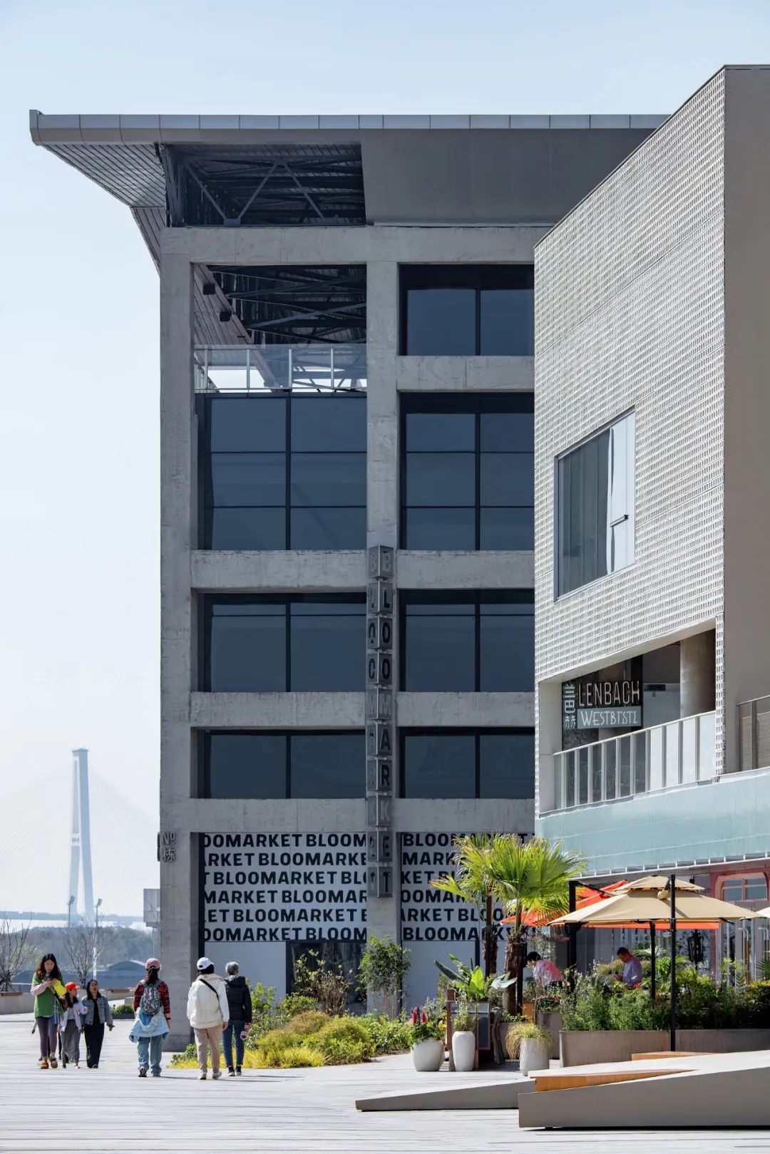 MVRDV 完成上海 GATE M 西岸梦中心，改造升级工业遗存，打造活力滨水文旅目的地