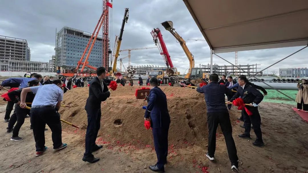 坐标上海临港，MVRDV设计的「兰桂骐中国技术研发中心暨兰桂骐企业总部基地」正式破土动工