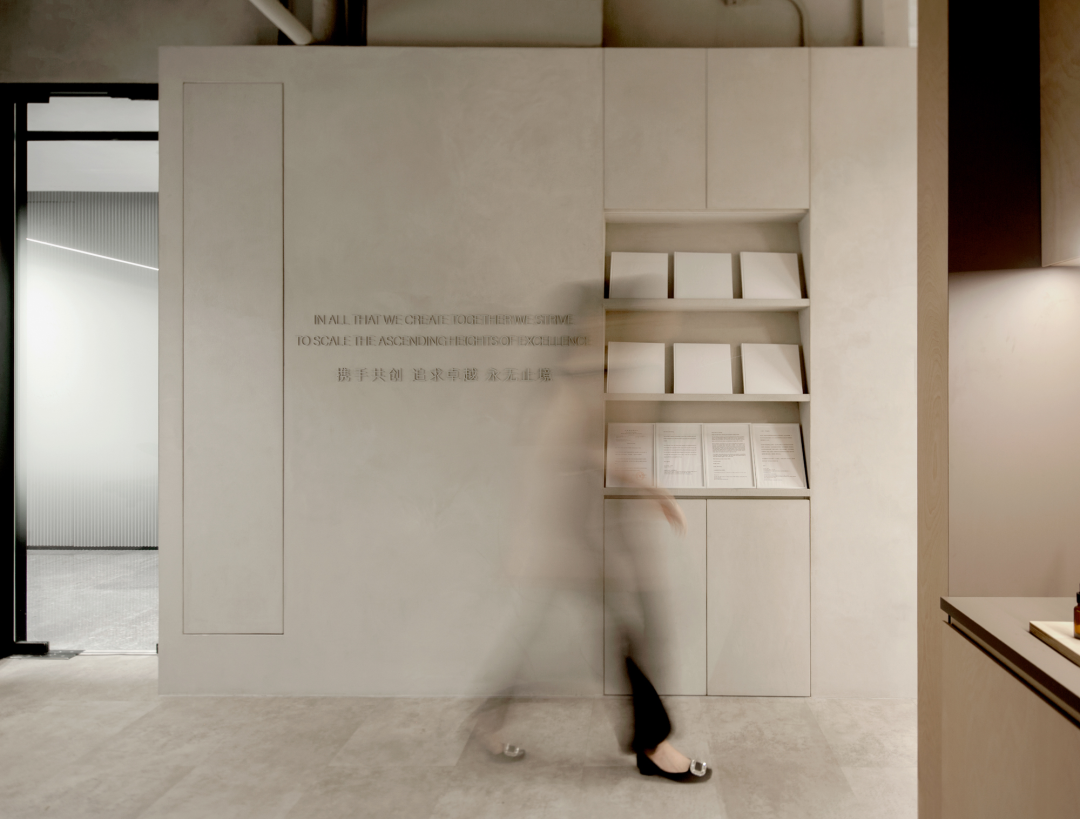 【建言丨对话Adam Robarts】希望、爱与美，让我们勇敢面对未知
