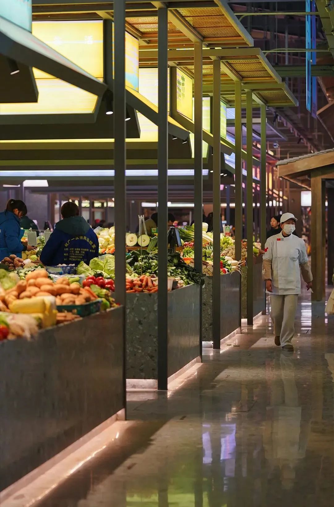 菜市场文旅热：年轻人追逐的市井之美