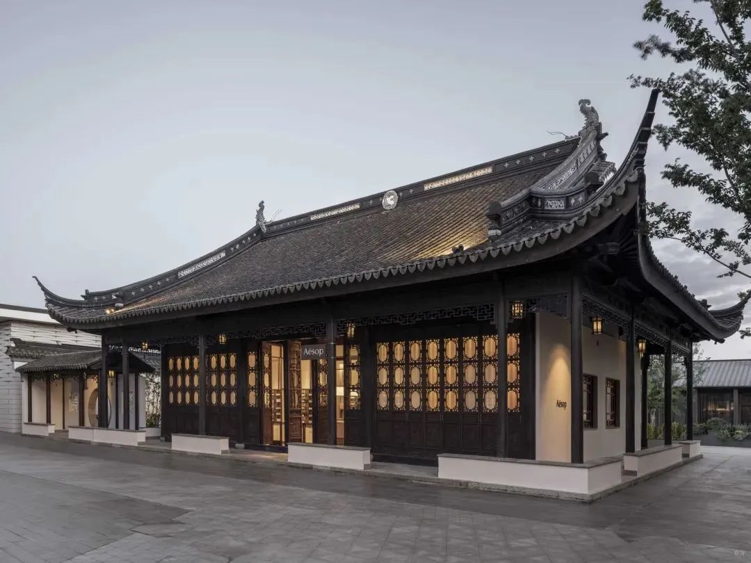 汲取在地文化灵魂，Aesop伊索的门店美学探索