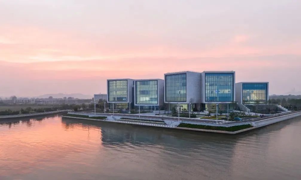 Yantai Huang-Bohai Sea New Area Industrial Culture Center