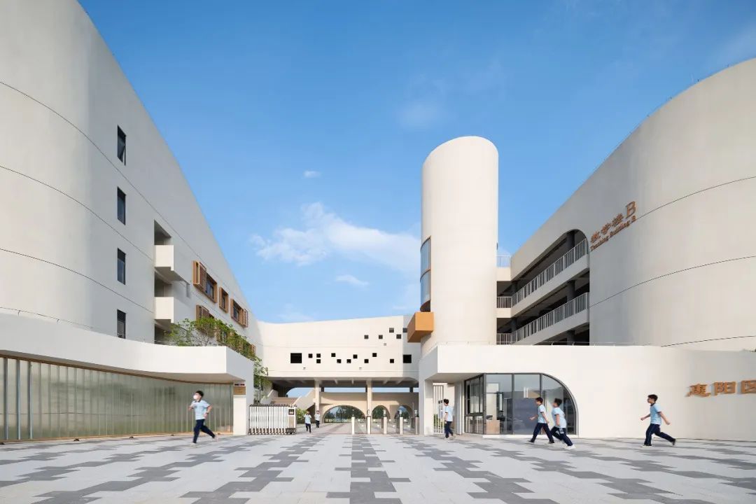 泛文化的日常(全文)—— 一个深圳建筑事务所的当代样本