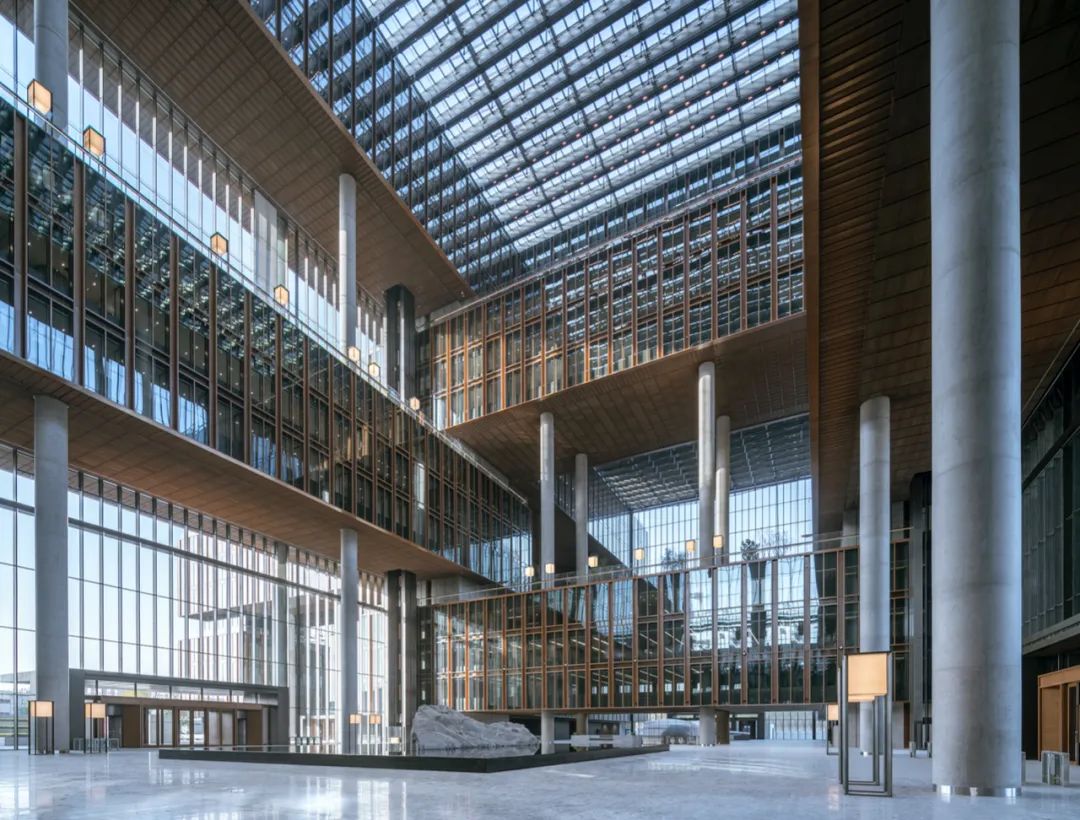 建筑与城市共兴：马清运、马岩松、gmp、AECOM，一笔一画，写意城市